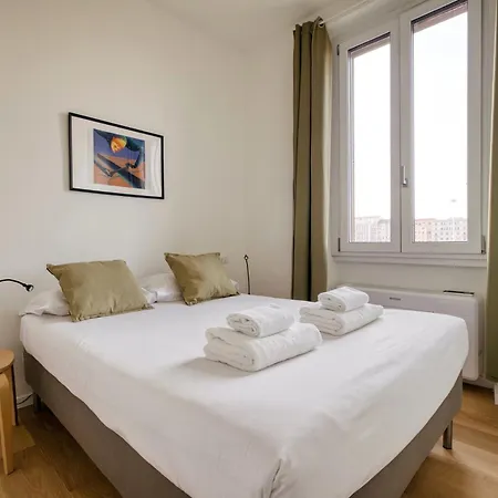Modern And Strategic 1-br Flat B - Station * Милан