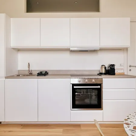 Апартаменты Modern And Strategic 1-br Flat B - Station Милан